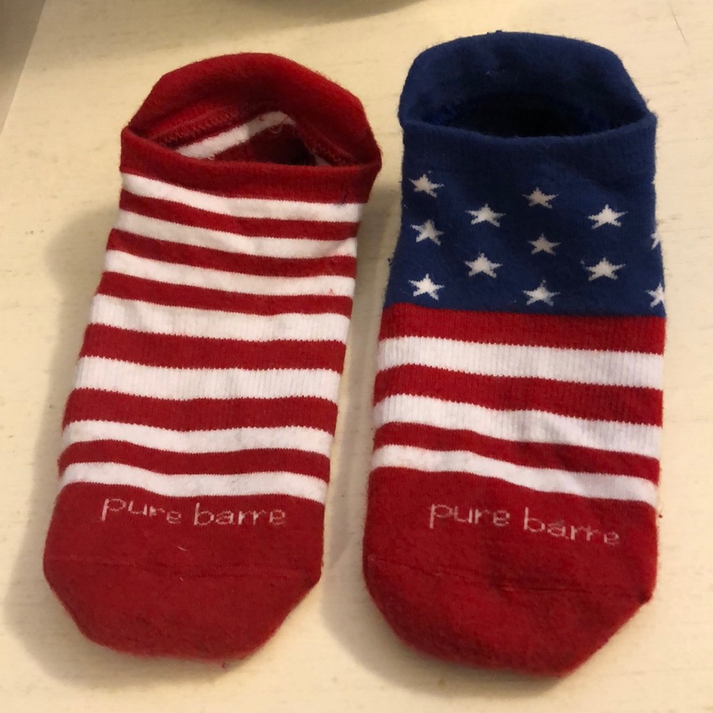 Pure barre flag sticky socks - small